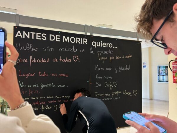 Mis deseos: mural “Antes de morir quiero”